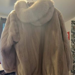 Authentic Christian Dior mink coat with fox trim. Vintage from the late 80’s